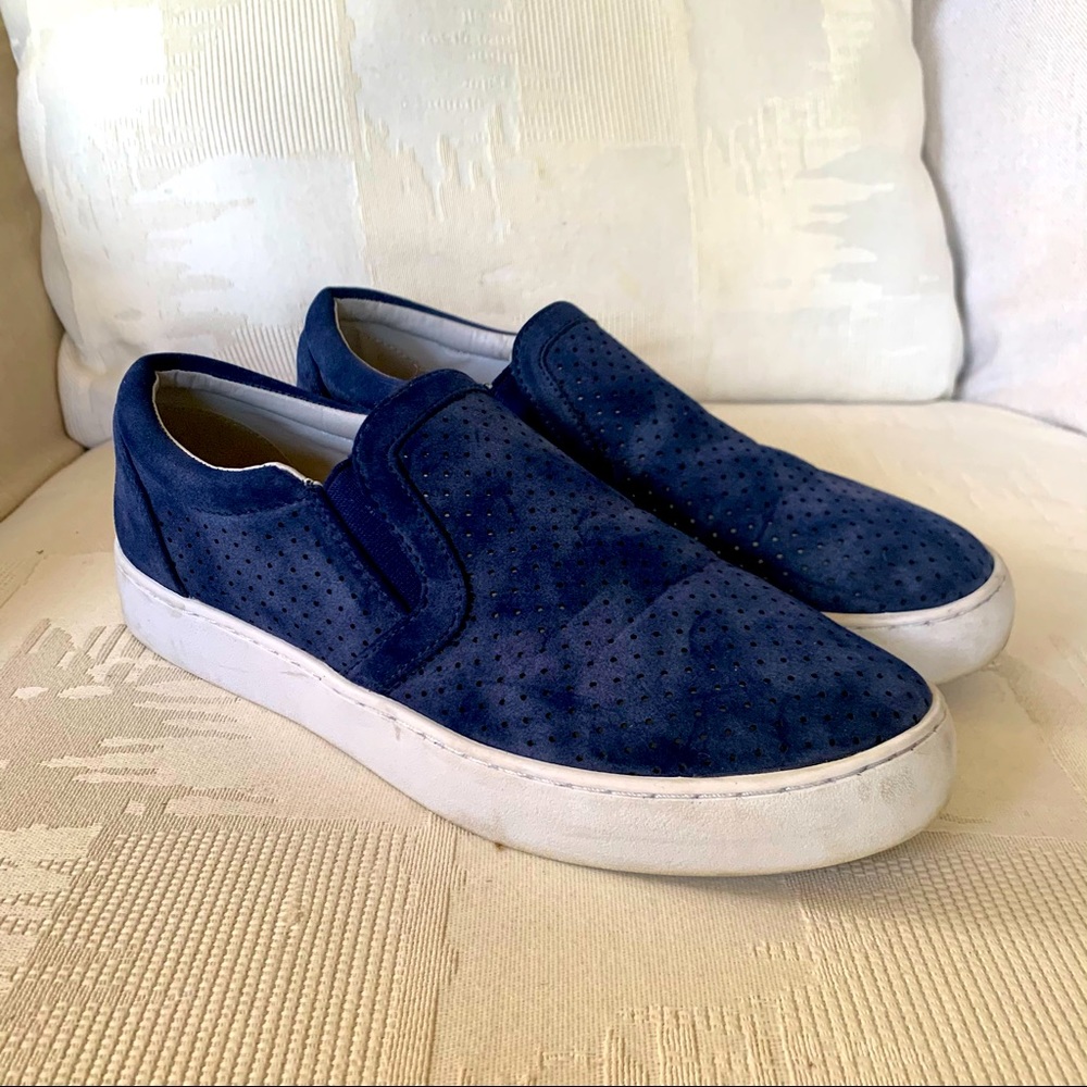 Primadonna Collection Perforated Slip On Sneaker